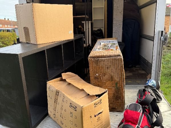 SH Clearance and Removals Gallery Image